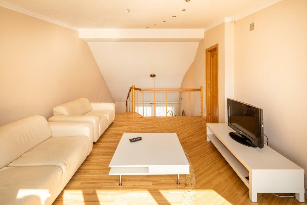 Old Riga Aldaru Street 2 Level Apartment With Terrace Exteriér fotografie